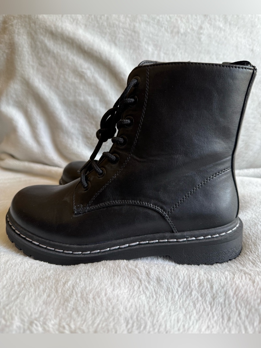 Black Women's Lace-Up Combat Boots - torrid